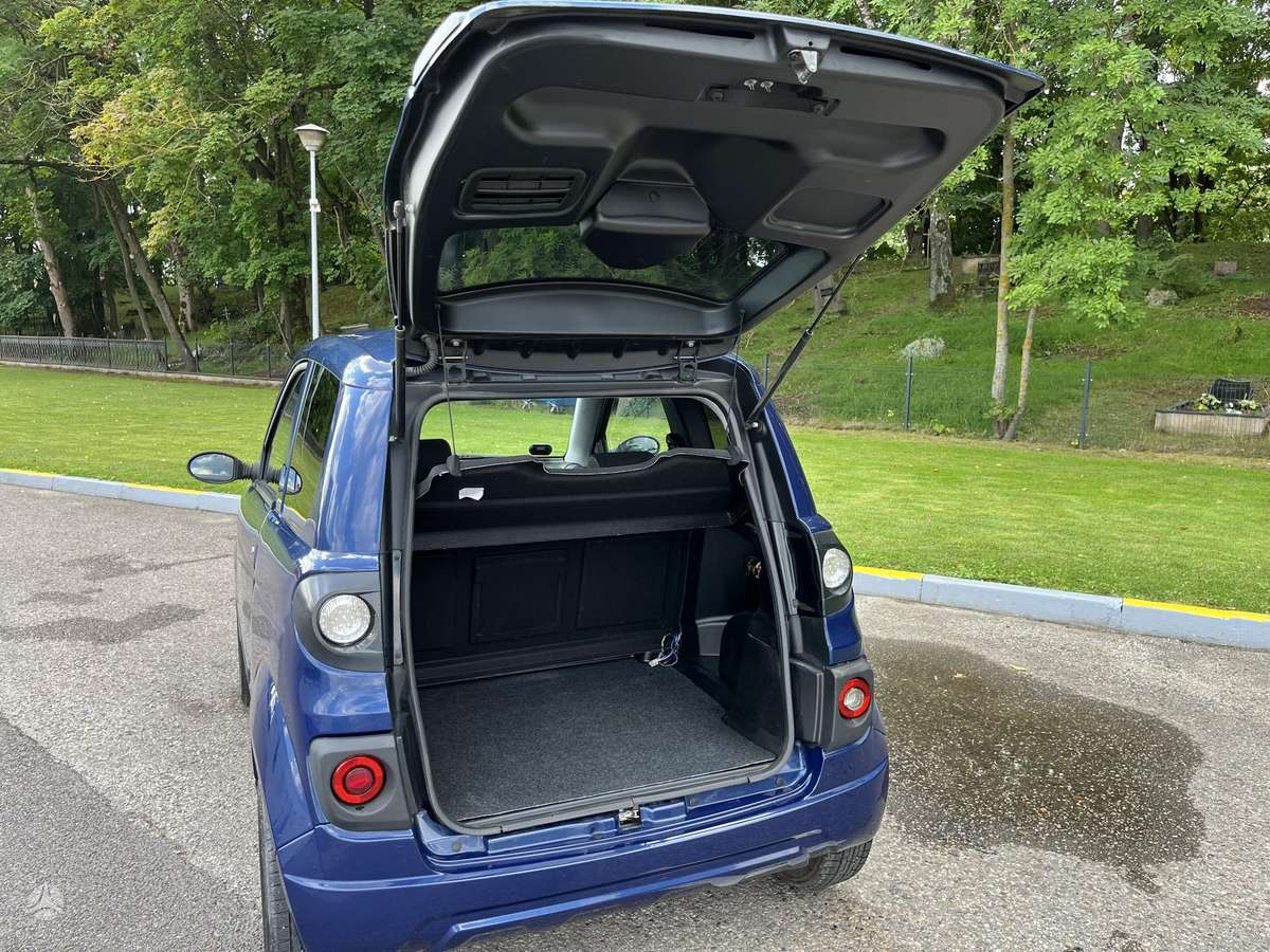 Microcar Mgo, 0.5 l., hatchback