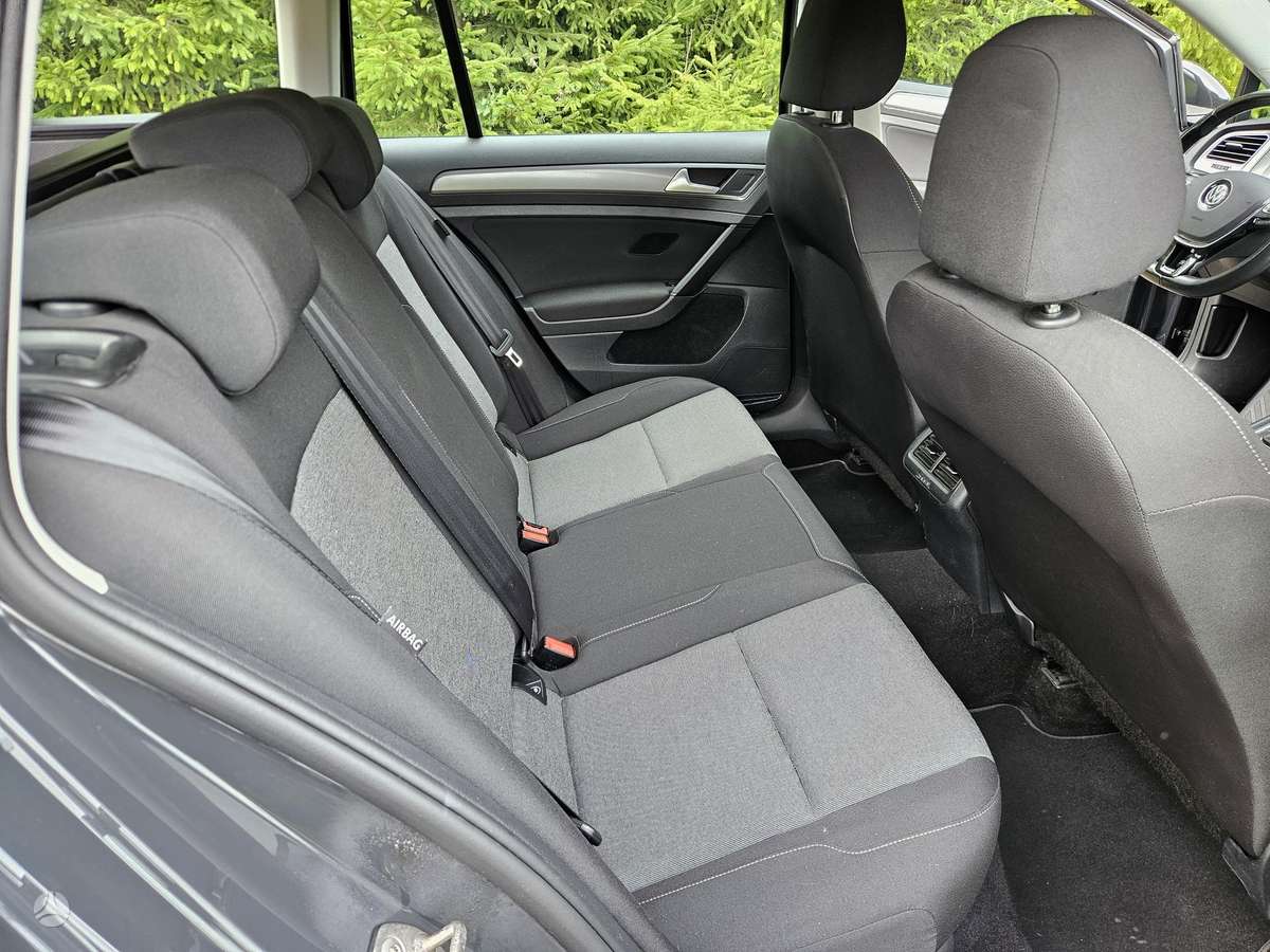 Volkswagen Golf, 1.6 l., Универсал
