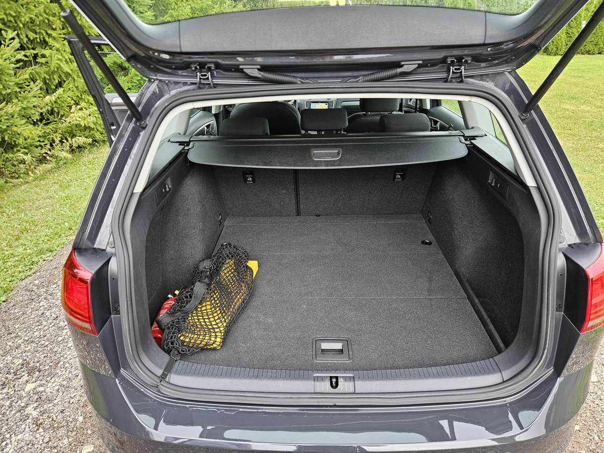 Volkswagen Golf, 1.6 l., Универсал