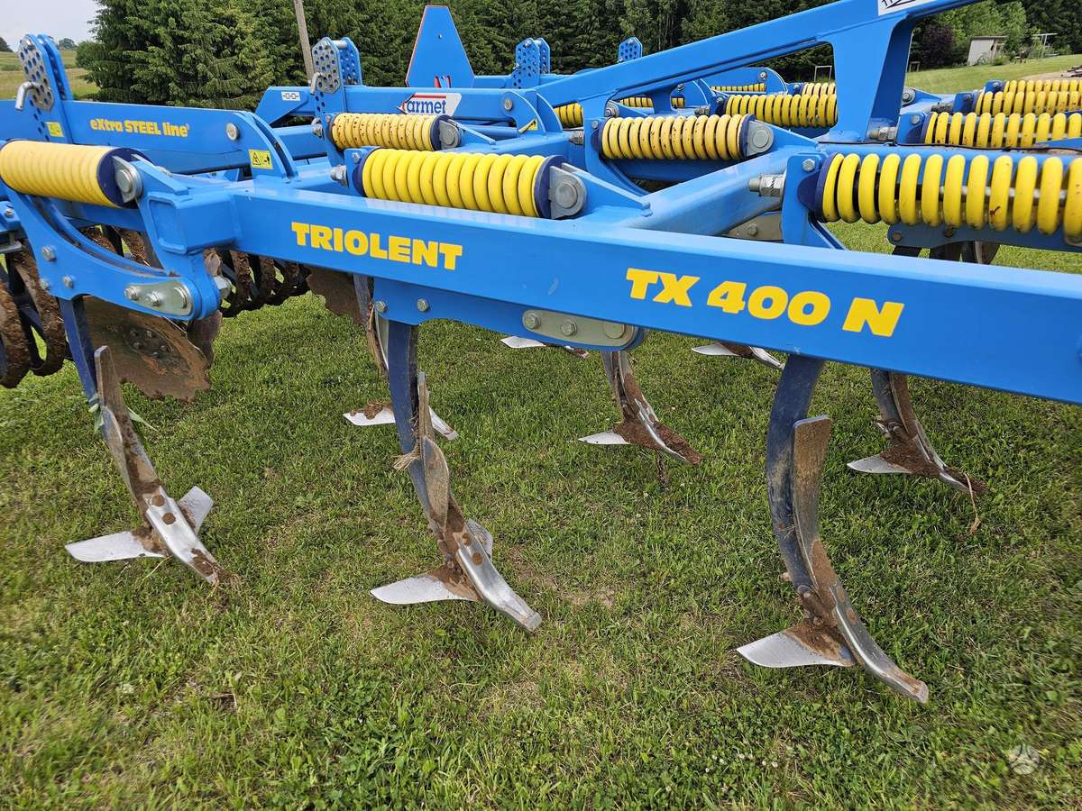 Farmet Triolent 400, žemės dirbimo / ruošimo technika