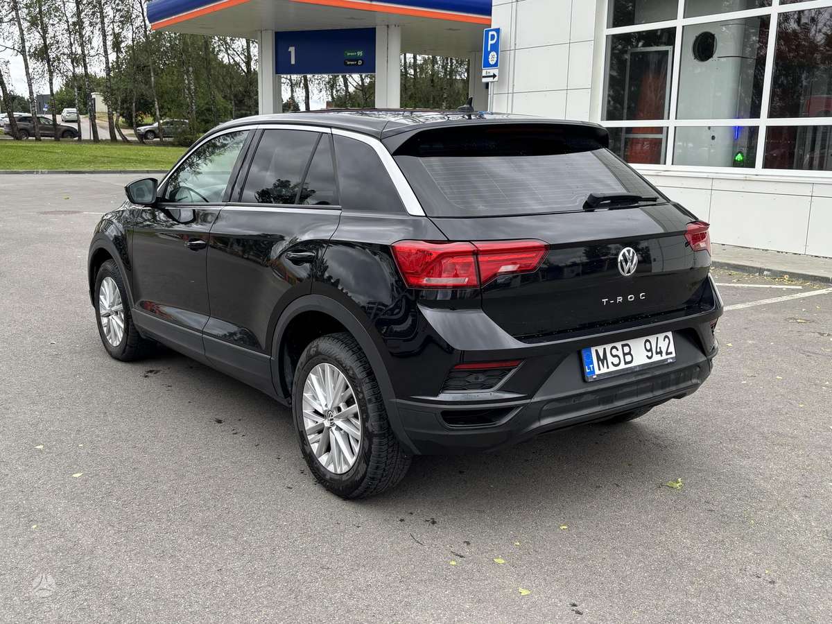 Volkswagen T-Roc - 3