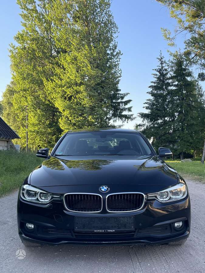 BMW 318, 2.0 l., Седан