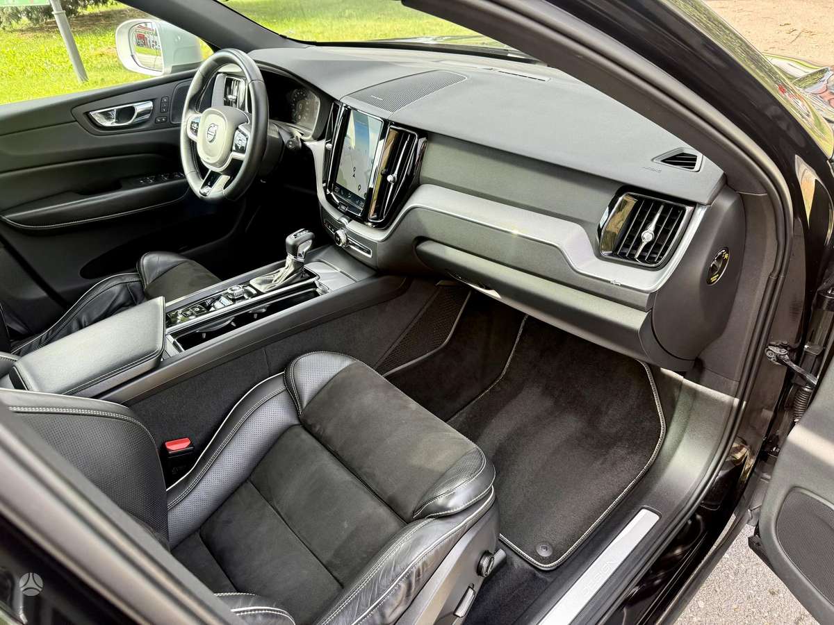 Volvo XC60 - 11