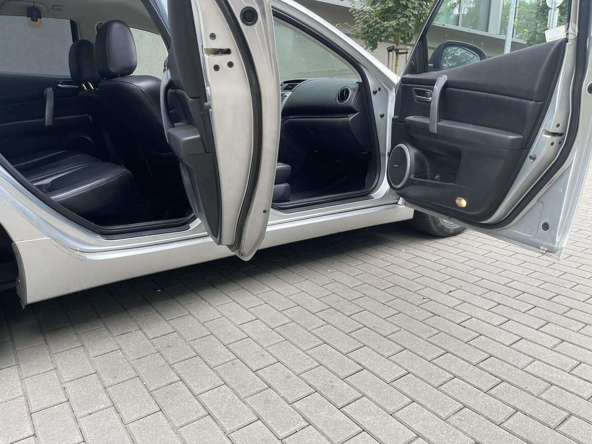 Mazda 6, 2.0 l., Универсал
