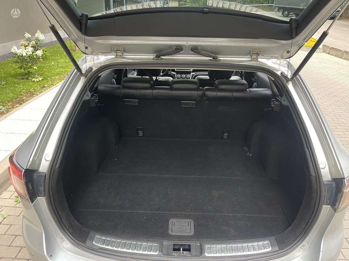 Mazda 6, 2.0 l., wagon