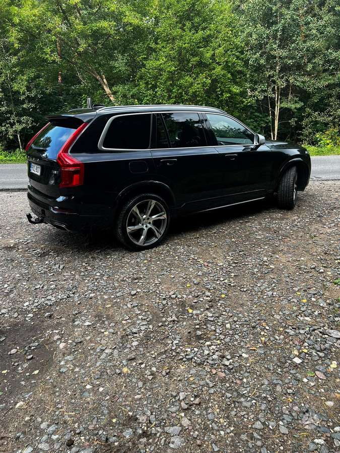 Volvo XC90 - 4