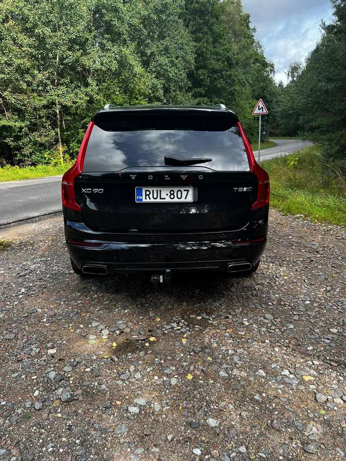 Volvo XC90 - 6