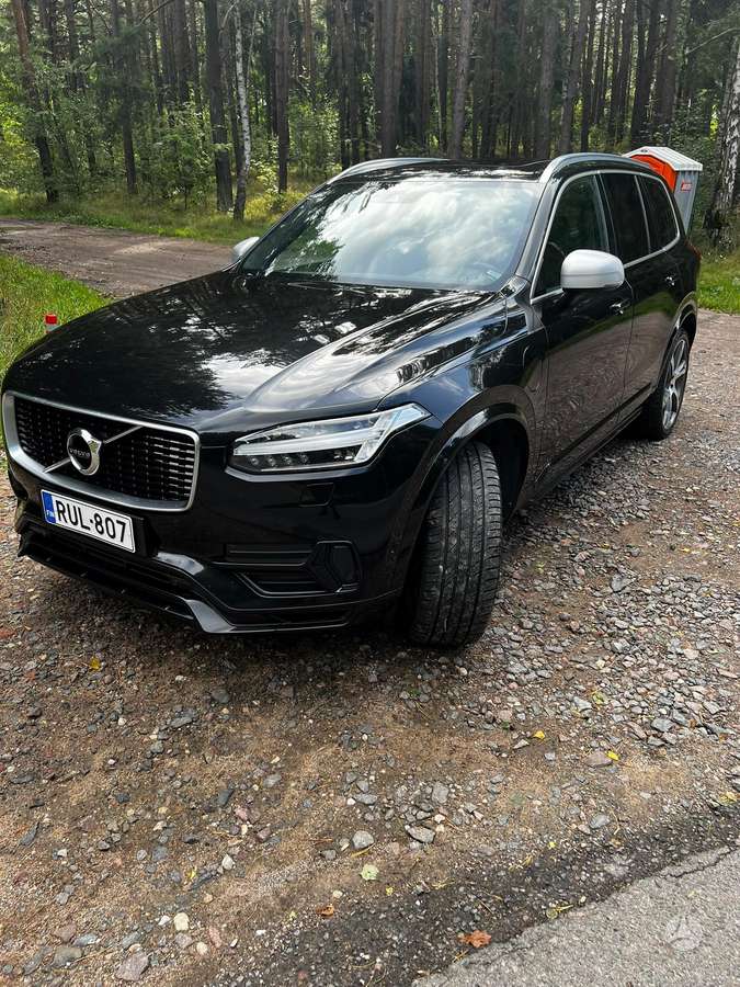 Volvo XC90 - 9