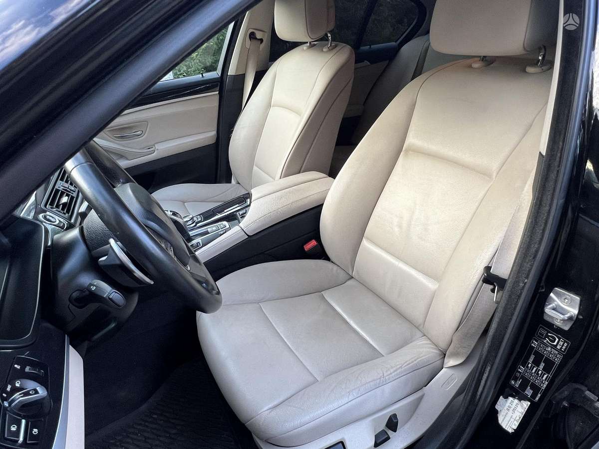 BMW 520, 2.0 l., Седан