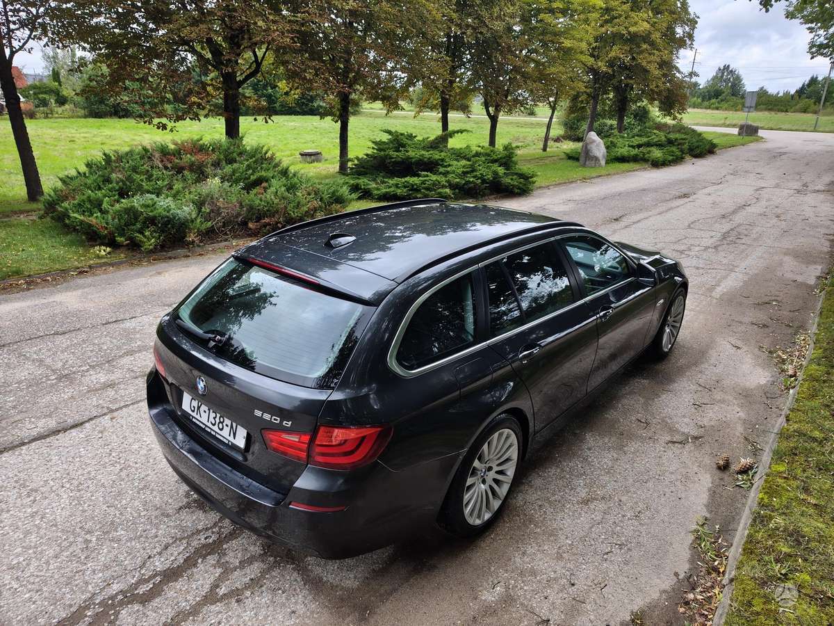 BMW 520, 2.0 l., Универсал