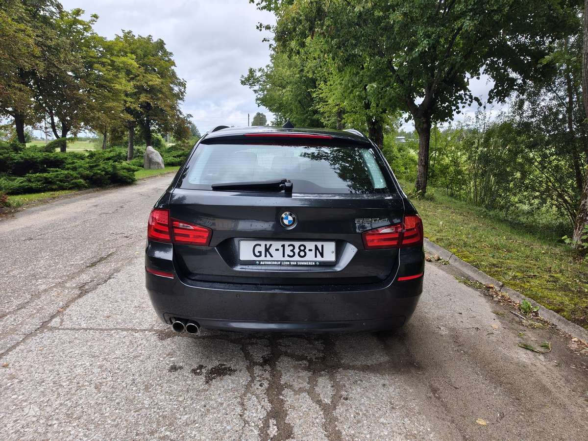 BMW 520, 2.0 l., Универсал
