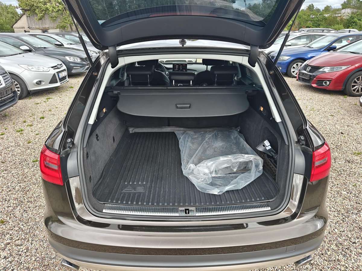 Audi A6 allroad, 3.0 l., Универсал