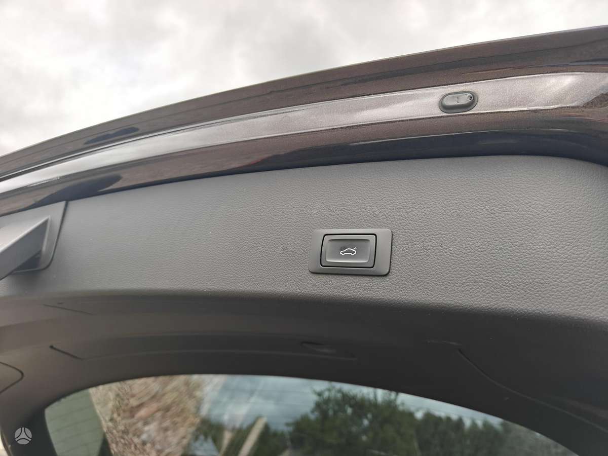Audi A6 allroad, 3.0 l., Универсал
