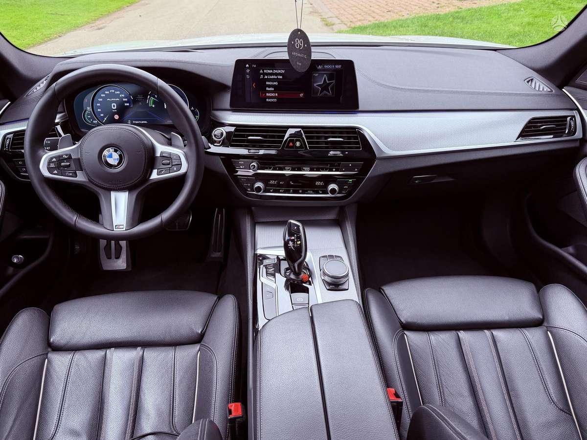 BMW 530, 3.0 l., Седан