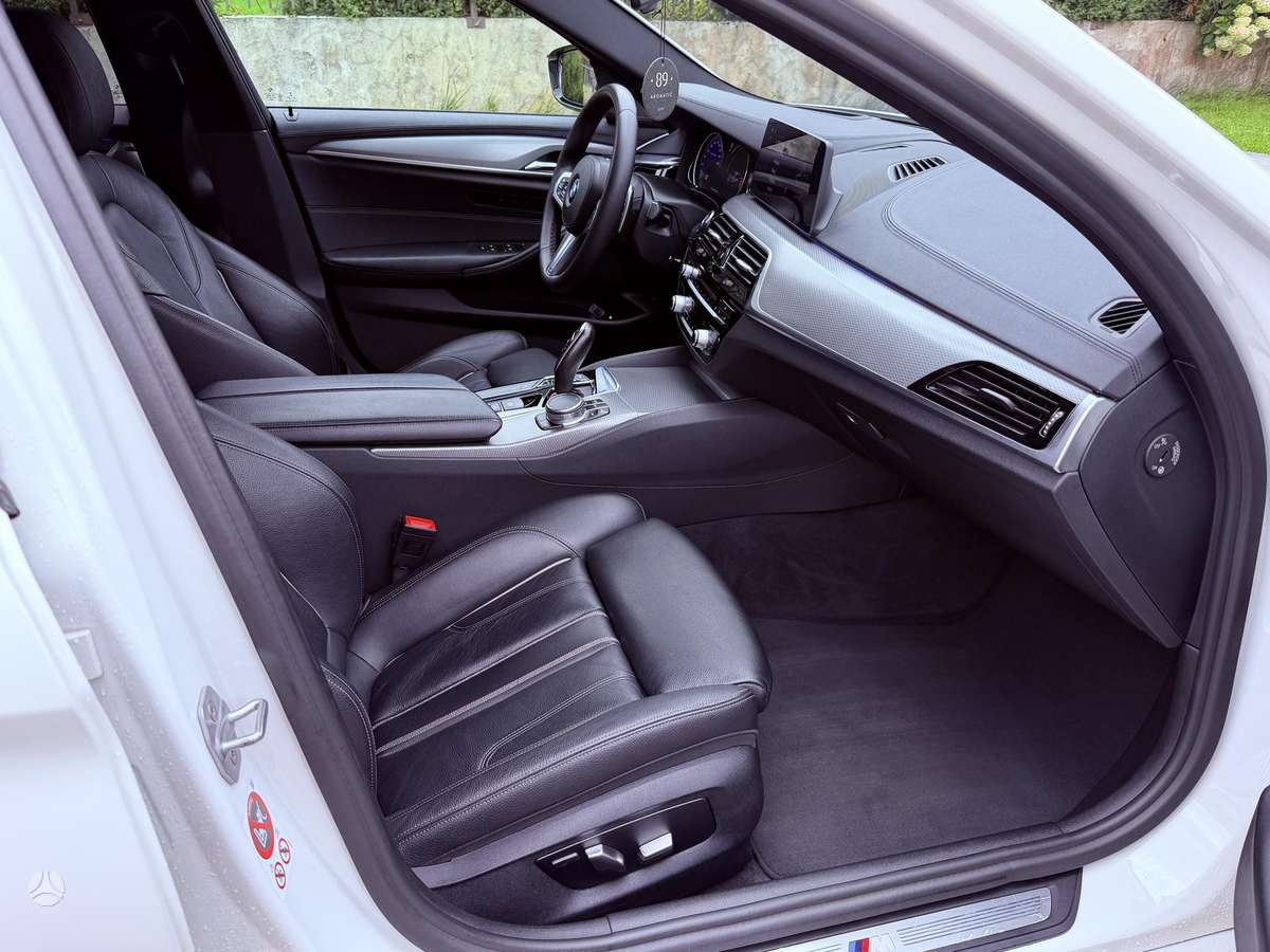 BMW 530, 3.0 l., Седан