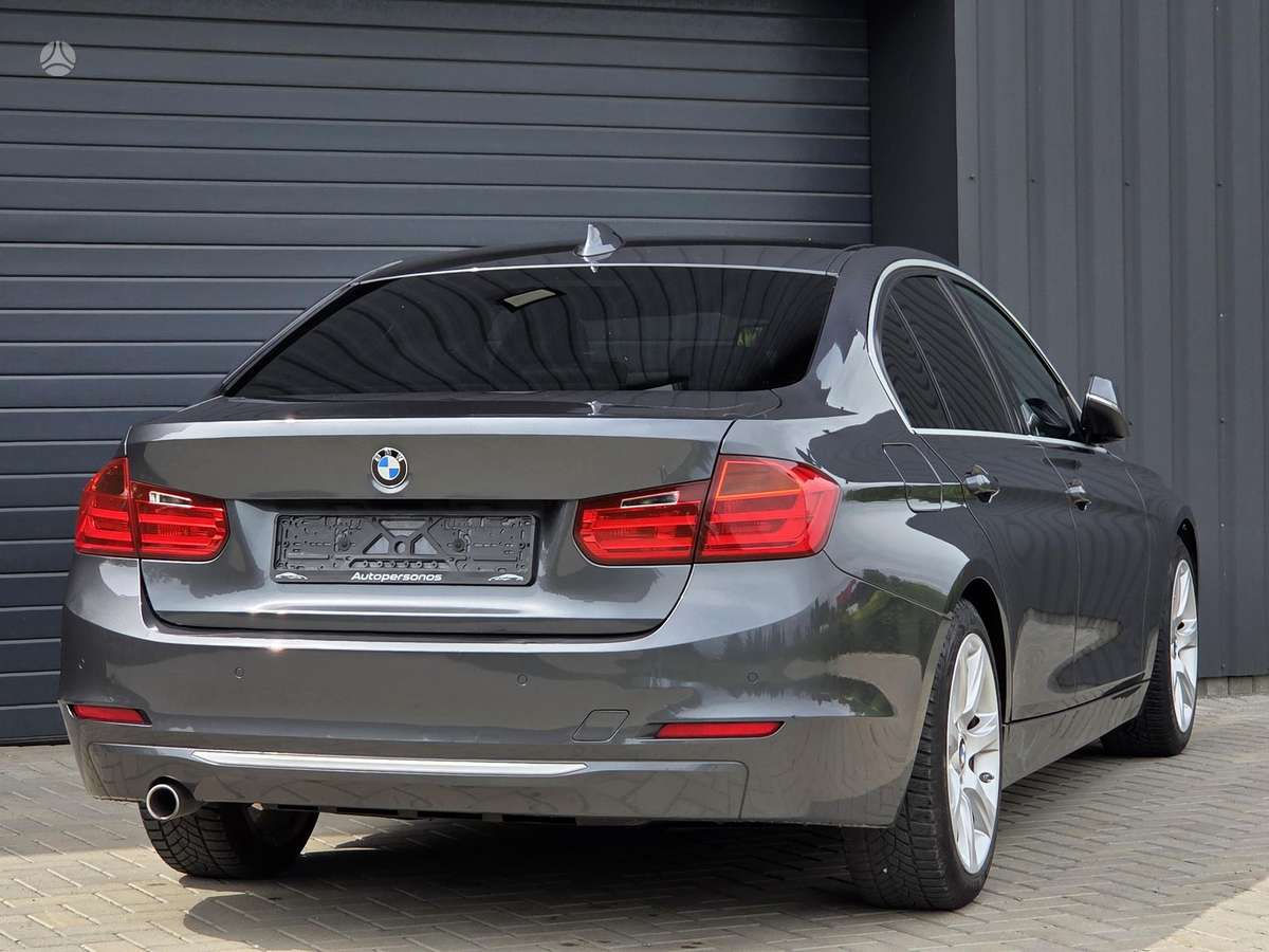 BMW 320, 2.0 l., Седан