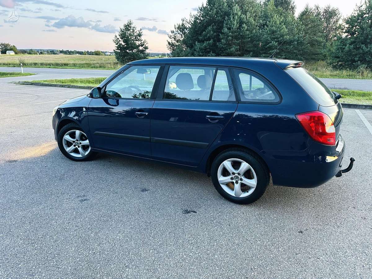 Škoda Fabia - 5