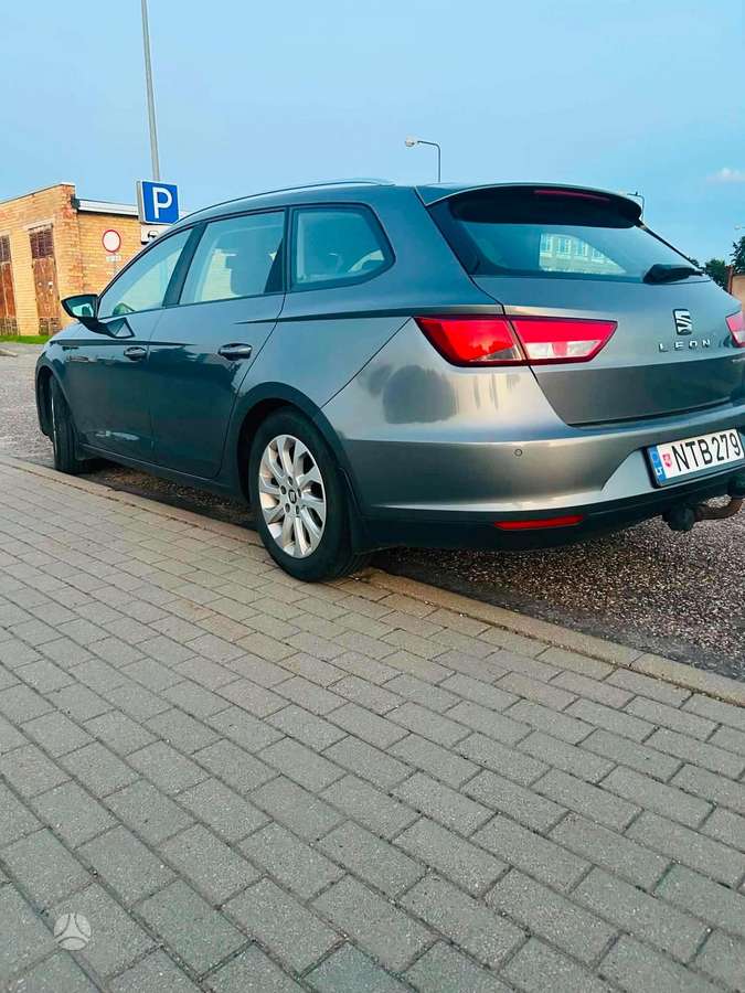 SEAT Leon - 4