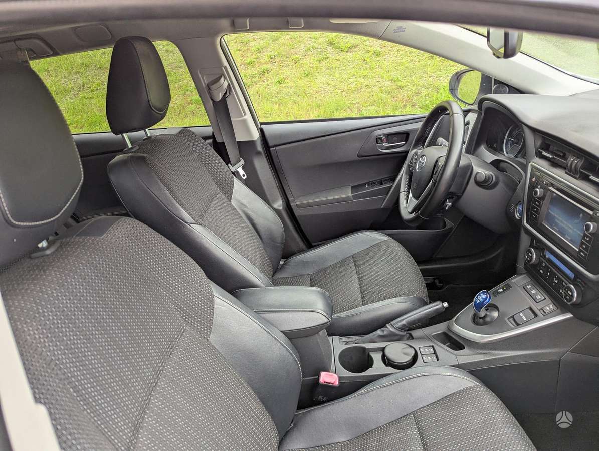 Toyota Auris - 6