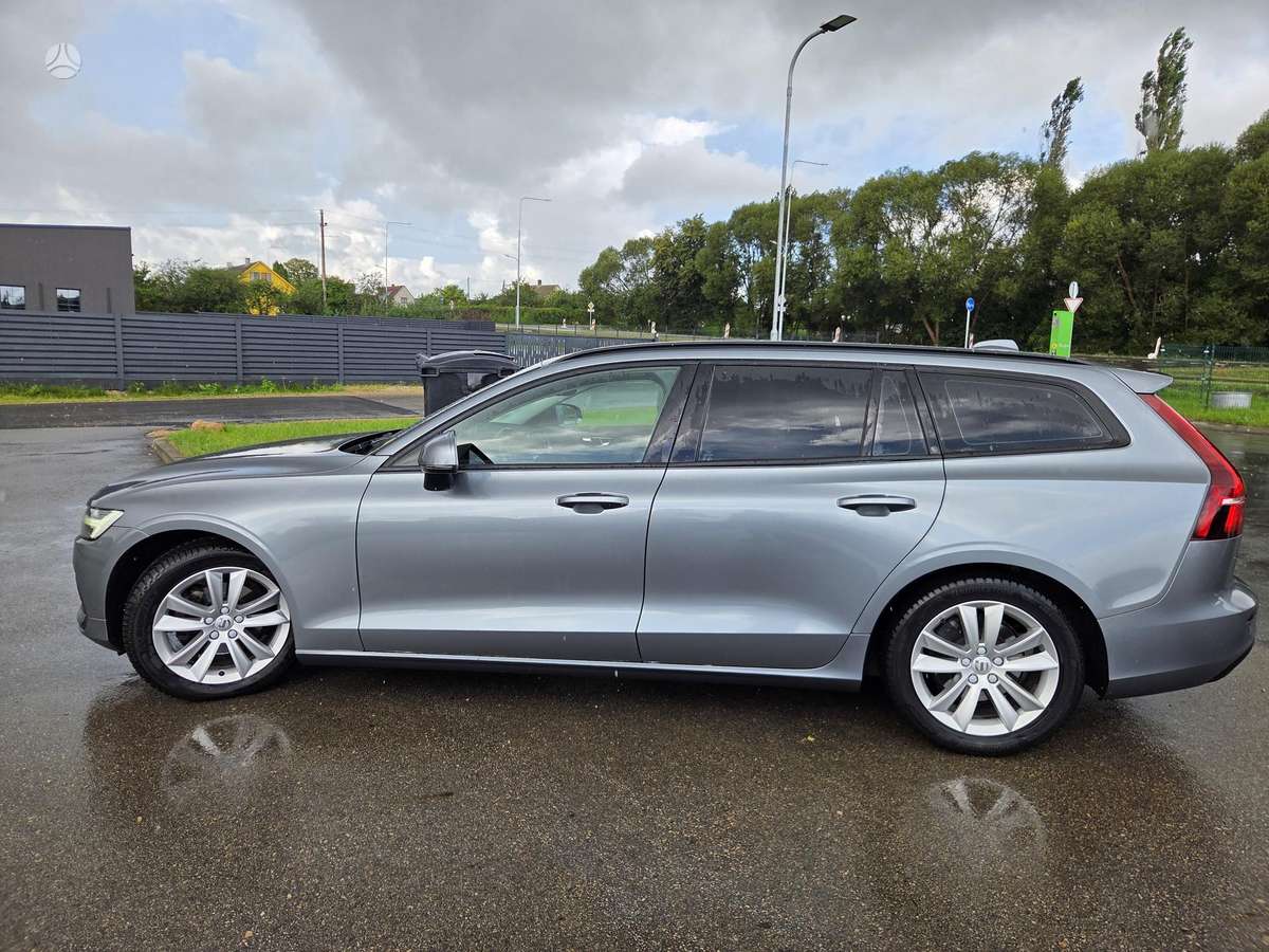 Volvo V60, 2.0 l., Хэтчбек