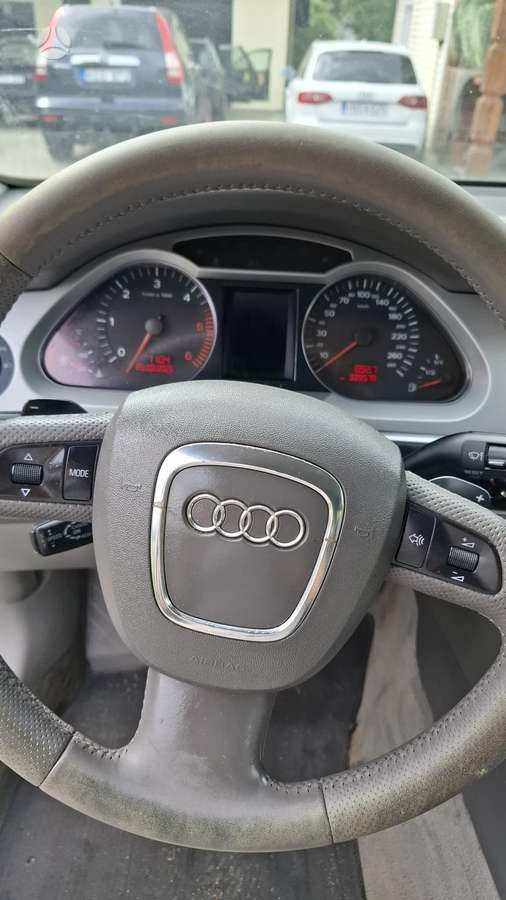 Audi A6, 2.7 l., sedanas