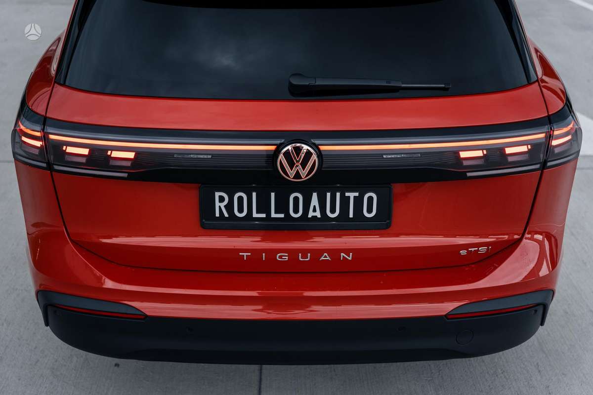 Volkswagen Tiguan - 7