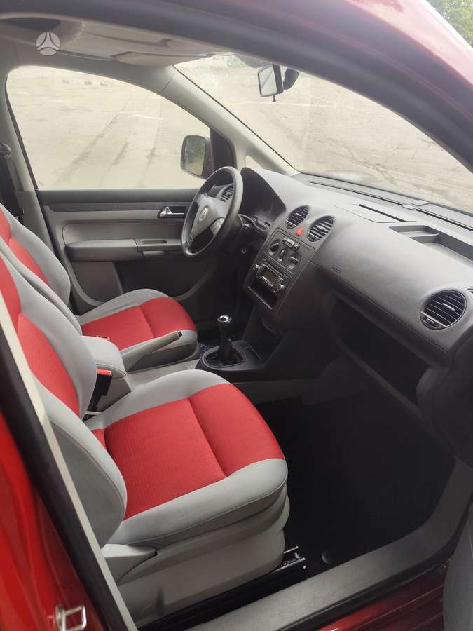 Volkswagen Caddy, 1.9 l., Минивэн
