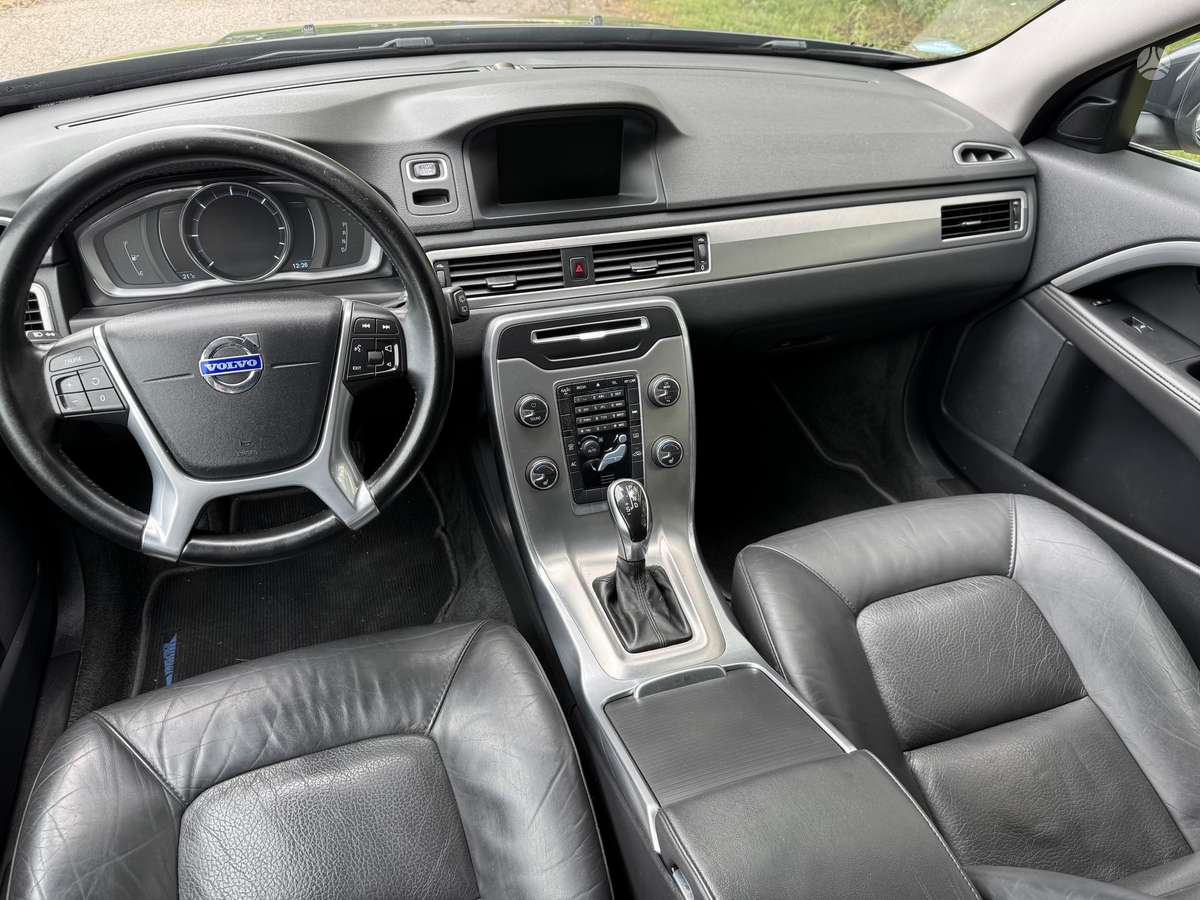 Volvo V70, 2.0 l., wagon