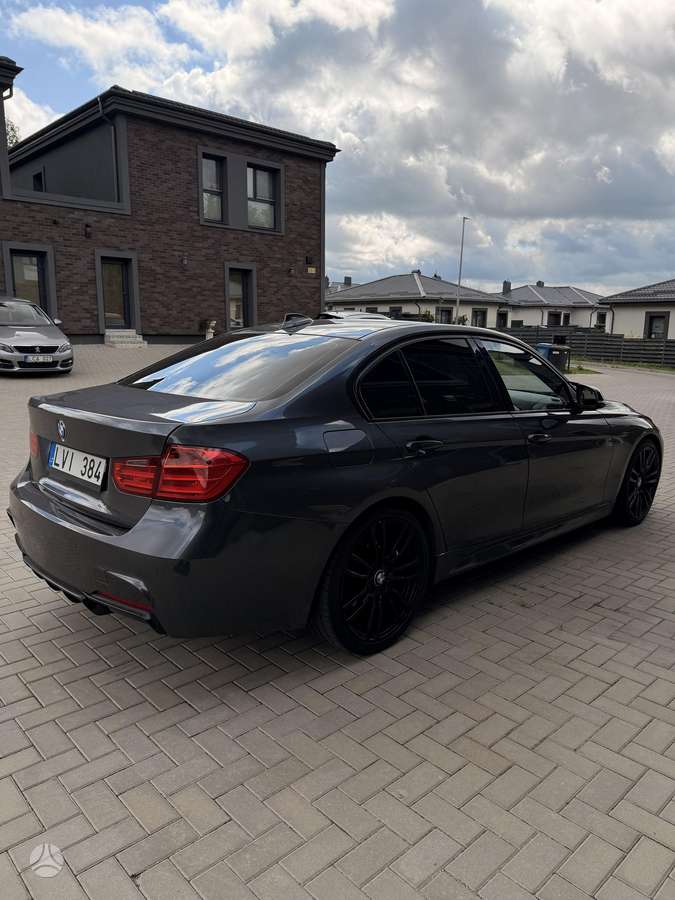 BMW 328, 2.0 l., Седан