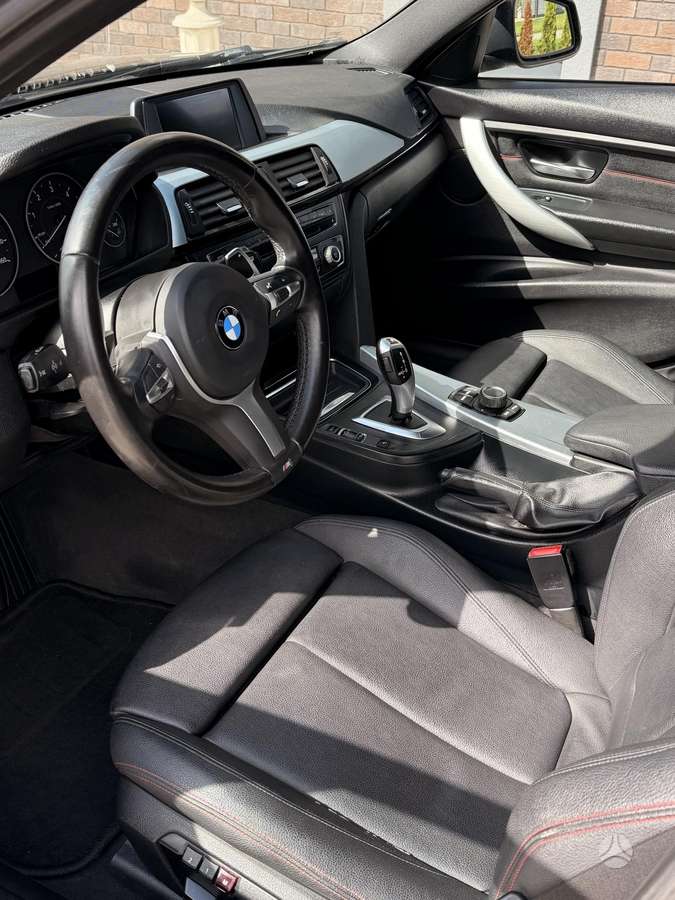 BMW 328, 2.0 l., Седан