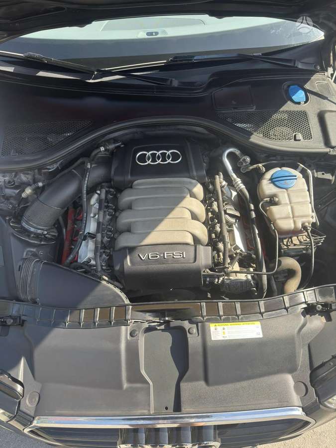 Audi A6, 2.8 l., Седан