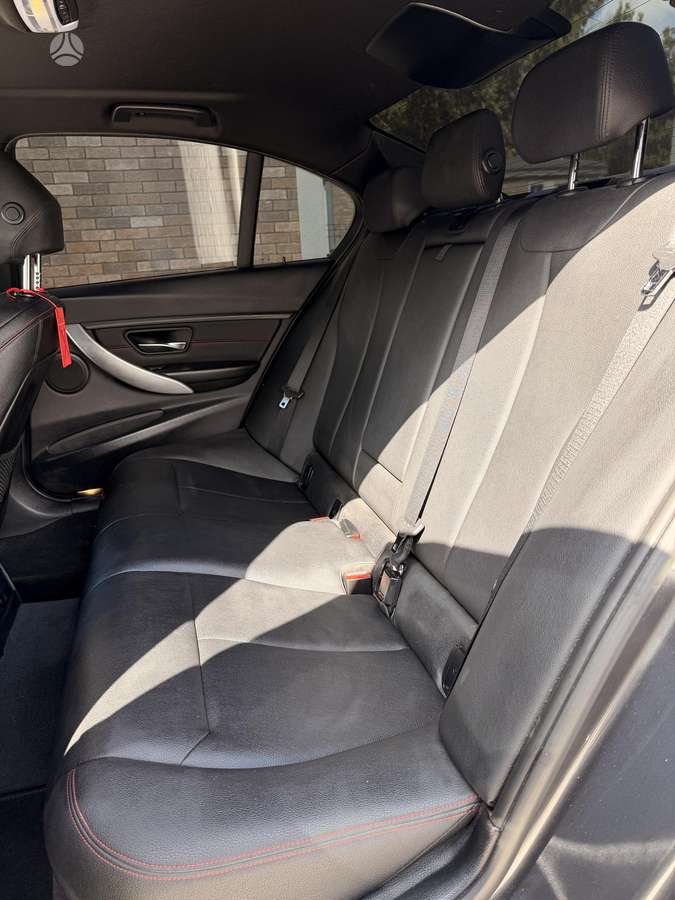 BMW 328, 2.0 l., Седан