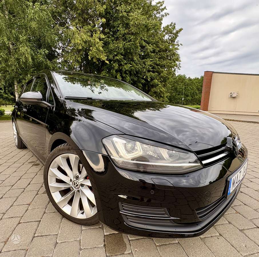 Volkswagen Golf - 3