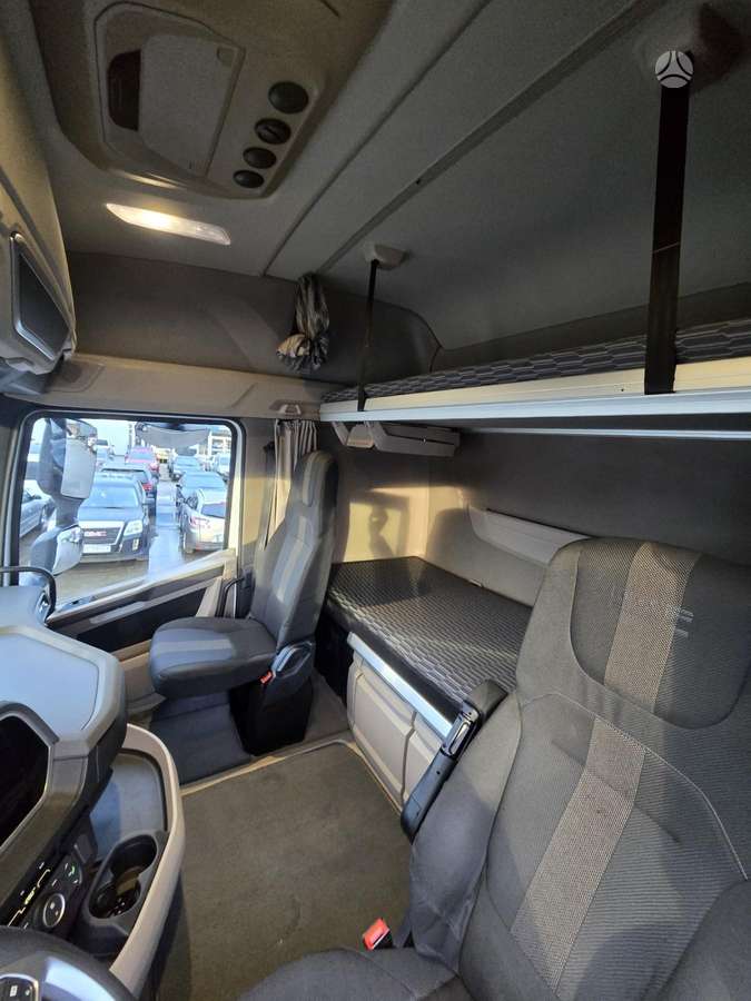 DAF XG 480 FT, 2 miegamosios vietos