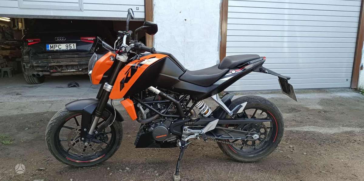KTM Duke 125cc, street / classic