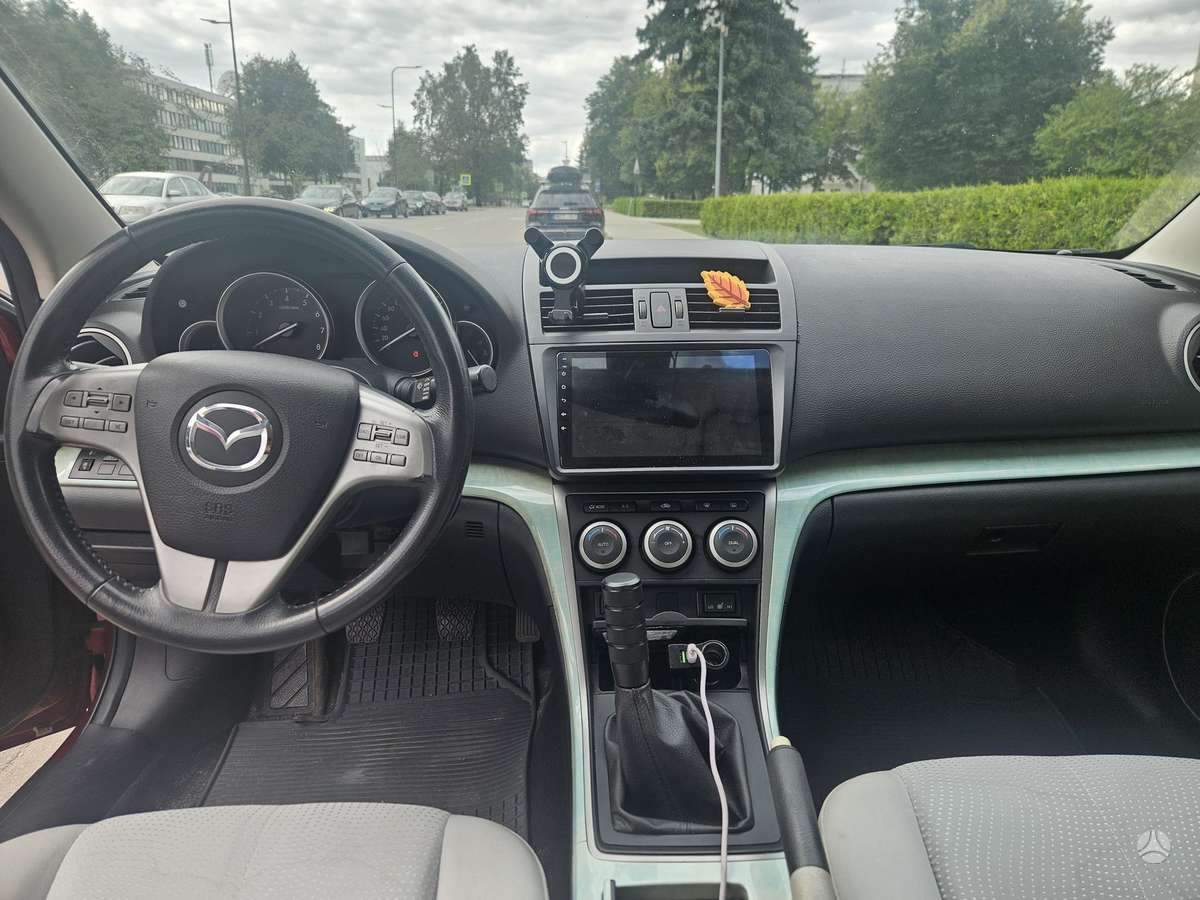 Mazda 6, 2.0 l., Седан