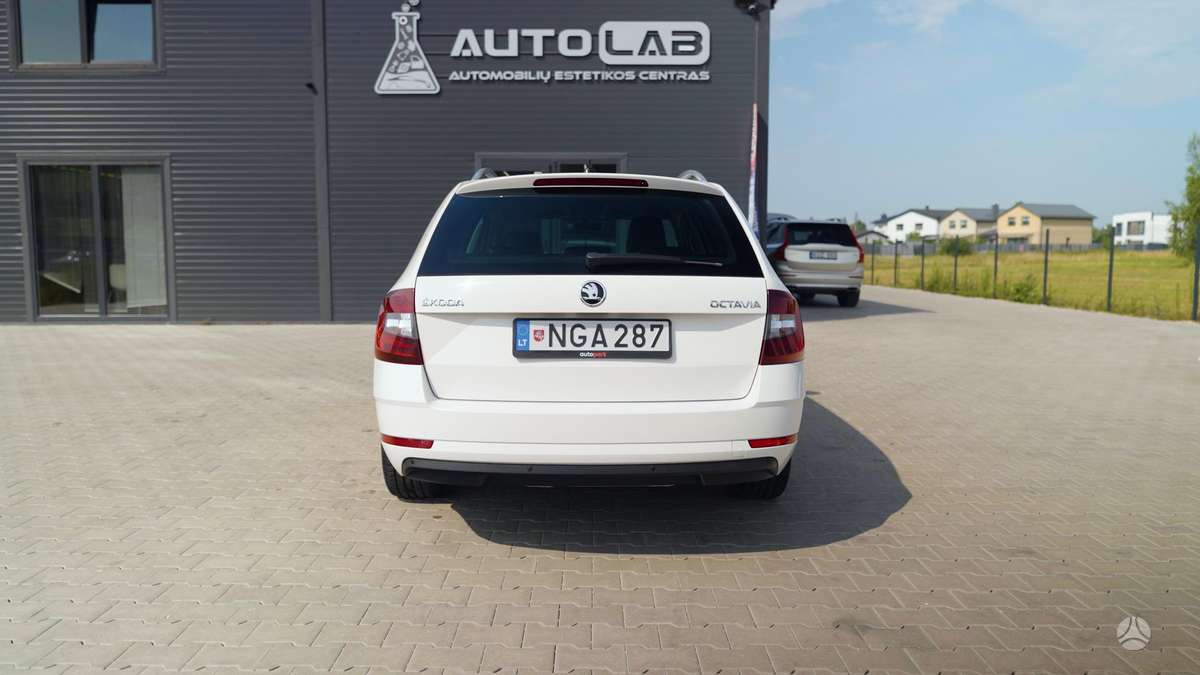 Škoda Octavia - 5