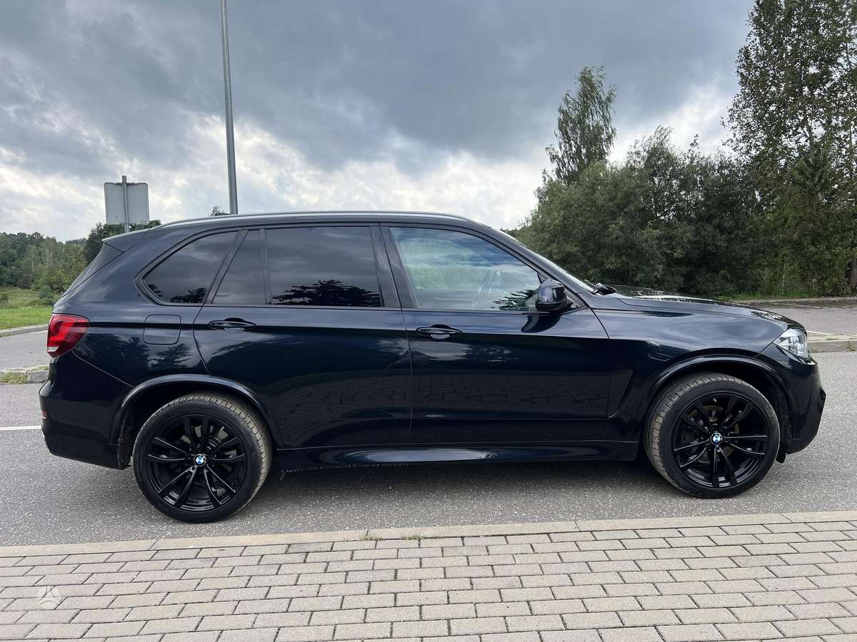 BMW X5 - 2