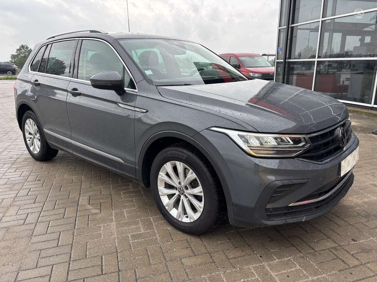 Volkswagen Tiguan - 3