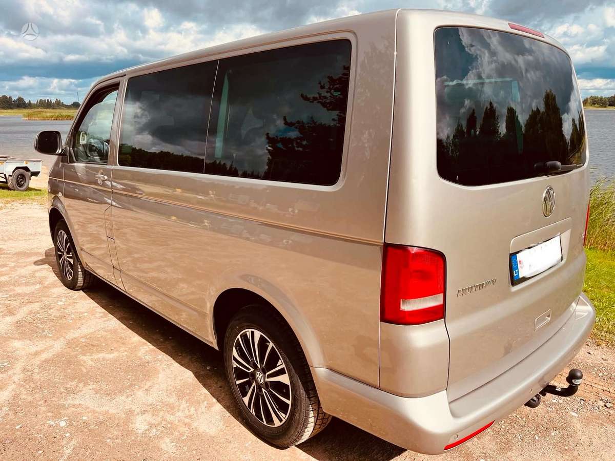 Volkswagen Multivan - 4