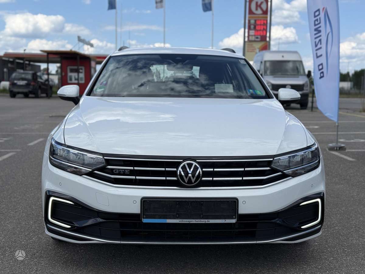 Volkswagen Passat - 7