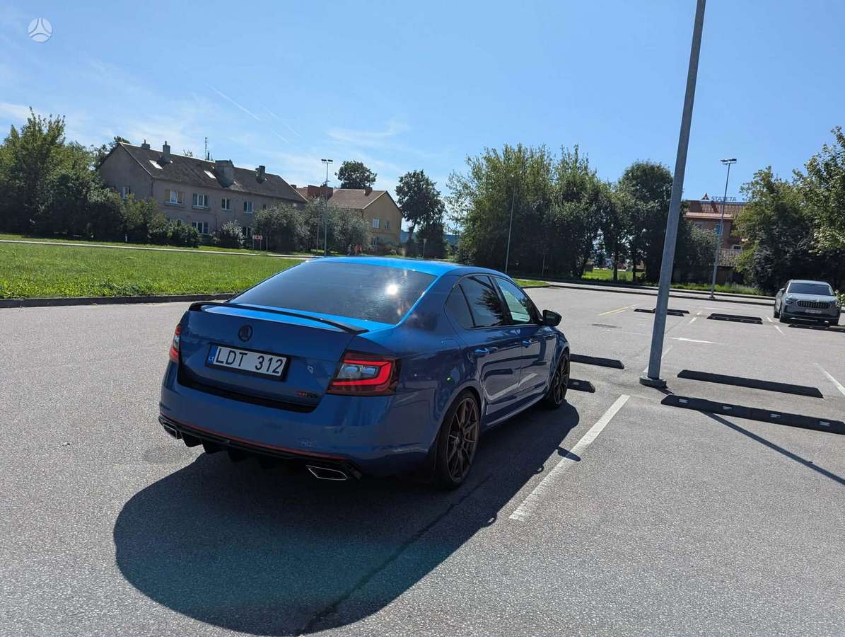 Skoda Octavia, 2.0 l., hatchback
