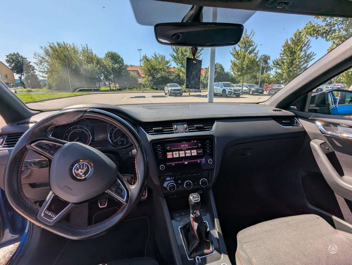 Skoda Octavia, 2.0 l., hatchback