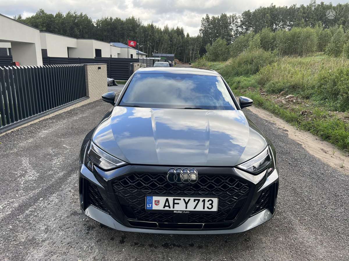 Audi RS 3, 2.5 l., Седан