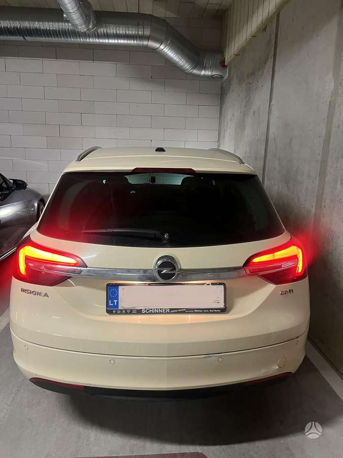 Opel Insignia, 2.0 l., Универсал