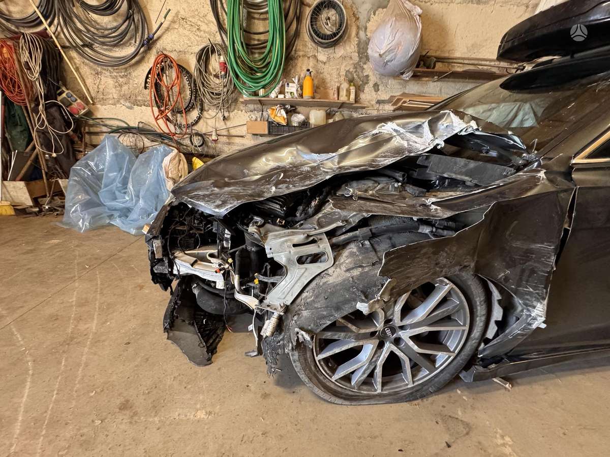 Audi A6, 3.0 l., Универсал