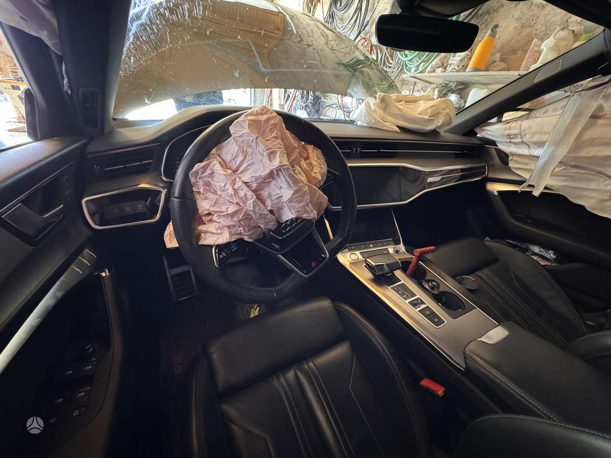 Audi A6, 3.0 l., universalas