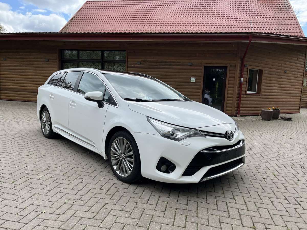 Toyota Avensis - 3
