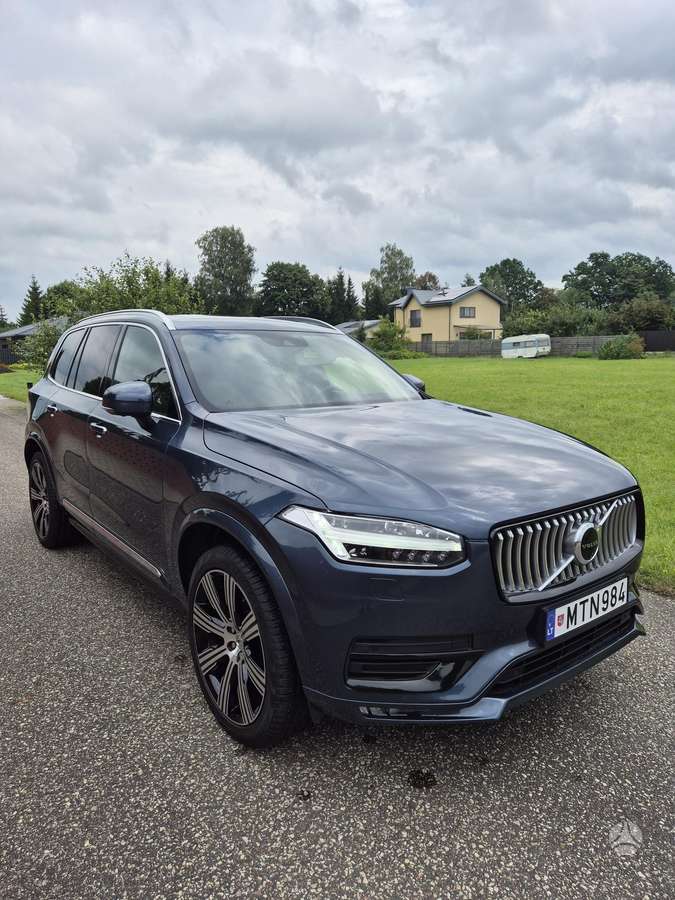 Volvo XC90 - 3