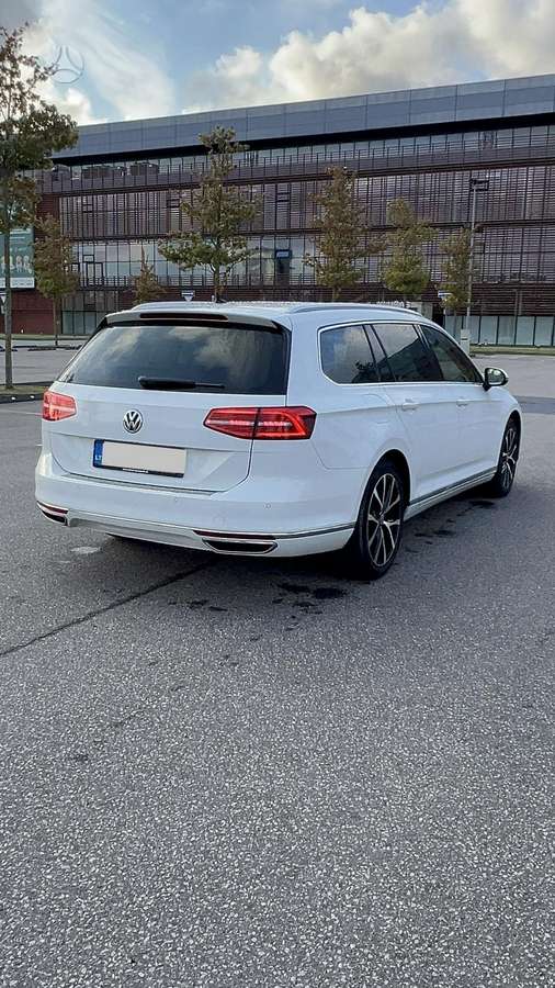 Volkswagen Passat - 7